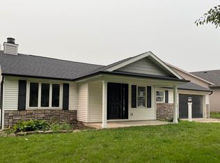 13426 State St, Grabill, IN 46741