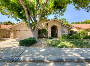 5582 W Wathen Ave, Fresno, CA 93722