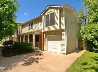2 Saint Michael Ct, Florissant, MO 63031