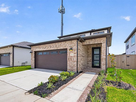 2nd image of 4344 Avron Dr