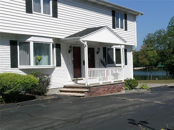 2nd image of 93 N Farnum Pike #3