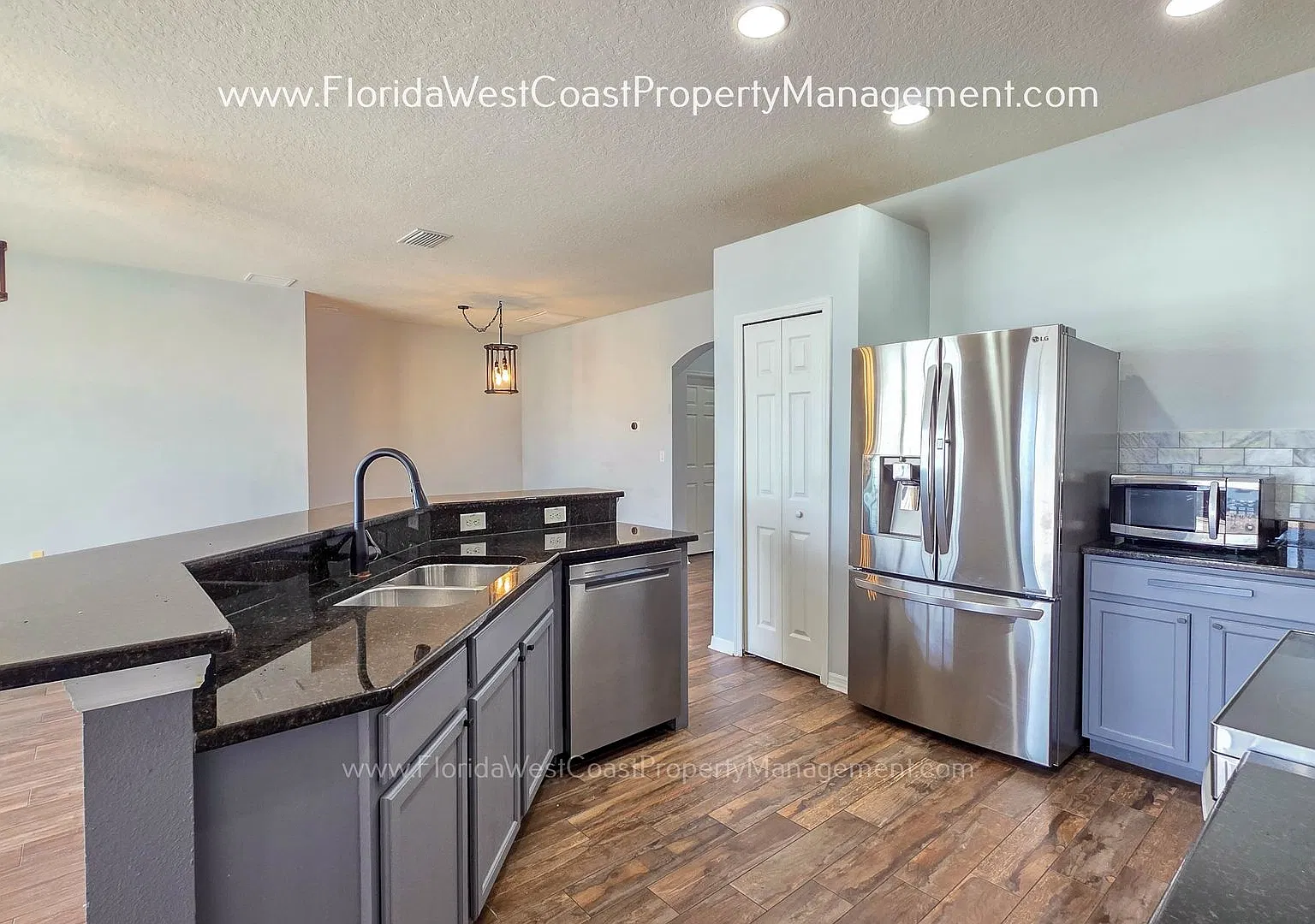 Spacious 3-Bedroom 2-Bath Home With Lake Views In Copperstone Parrish, Fl — Photo 4
