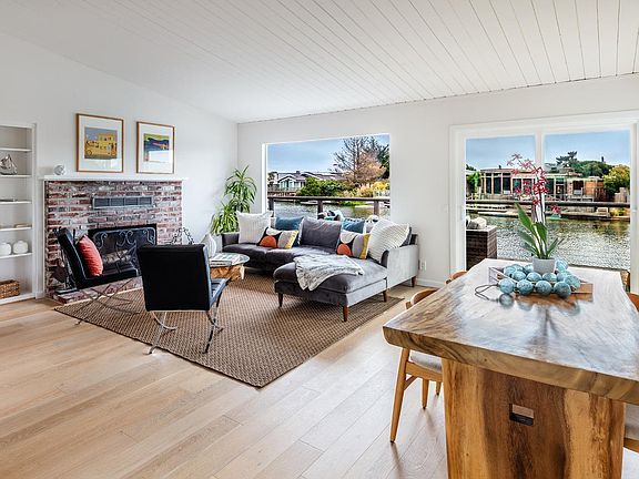 5th image of 209 Dipsea Road