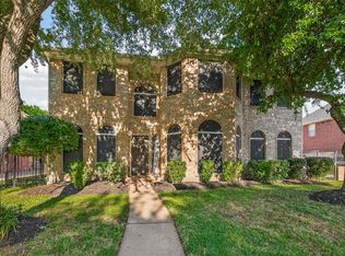 4231 Flora Dr, Pasadena, TX 77505