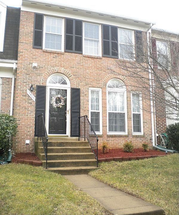 1st image of 13405 Foxhole Dr