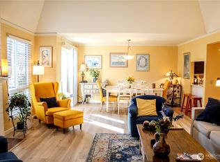 Towne Square, Bellevue, WA 98004