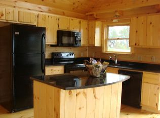 25 Doe Fields Trl, Murphy, NC 28906