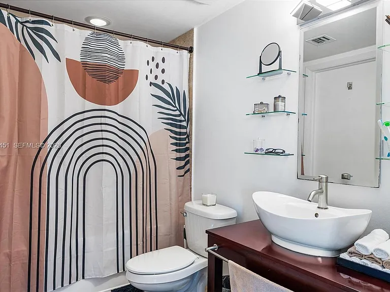 350 S Miami Ave #2108 — Photo 13