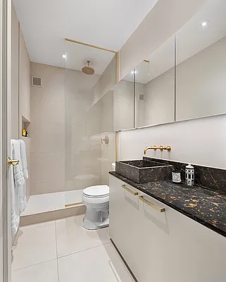 Sold by Compass | media 18