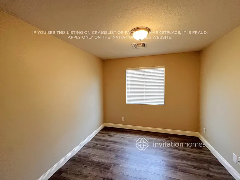14835 W Redfield Rd — Photo 5
