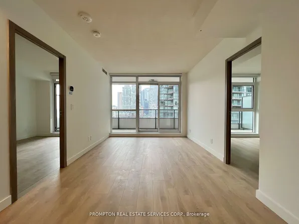 38 Widmer St, Toronto, ON