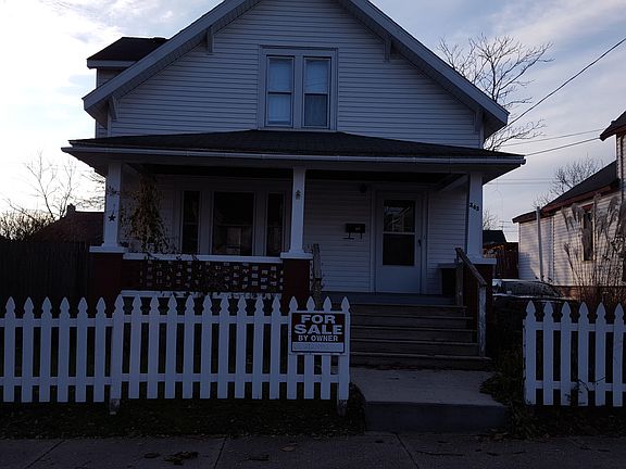2nd image of 343 Hogadone Ave SW