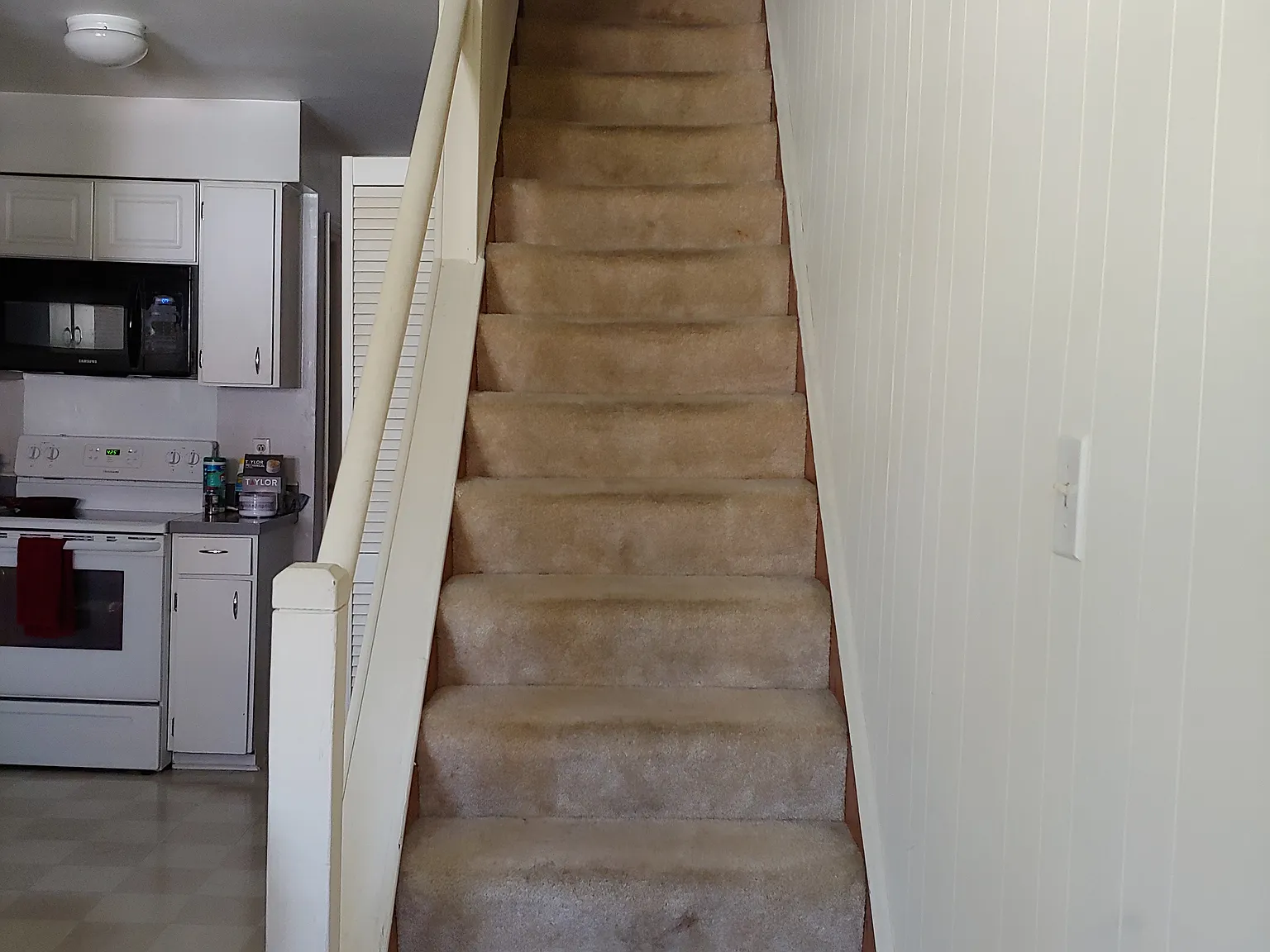 3 bed, 894 sqft, $1,800 — Photo 4