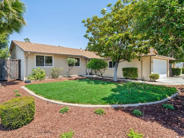 5631 Greeley Pl, Fremont, CA 94538