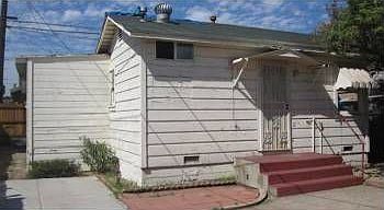 3rd image of 5657 Cleon Ave