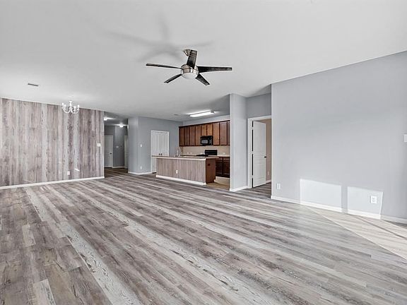 4th image of 6722 Wide Creek Dr