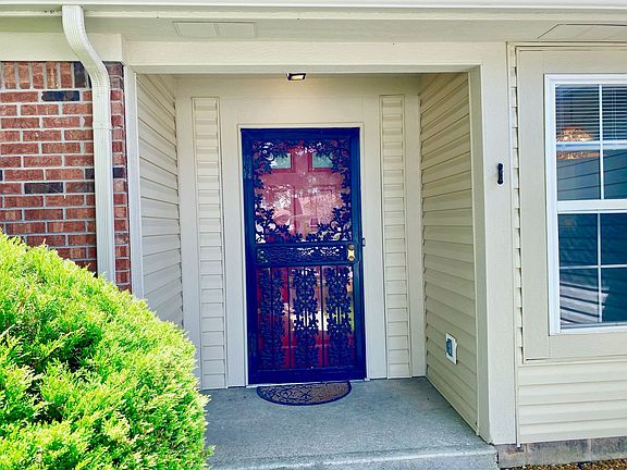 4th image of 10153 Arapahoe Dr