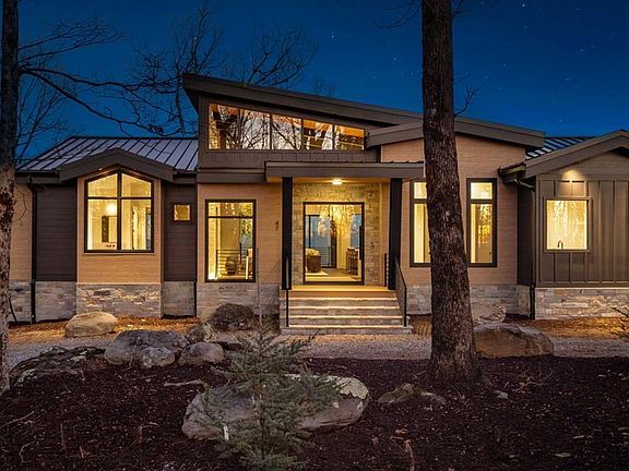 2nd image of 47 Pinhoti Pass