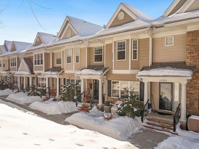 111302 Village Rd UNIT 2, Chaska, MN, 55318