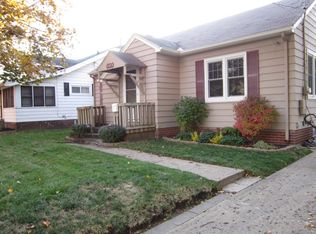 1606 E 32nd Ct, Des Moines, IA 50317
