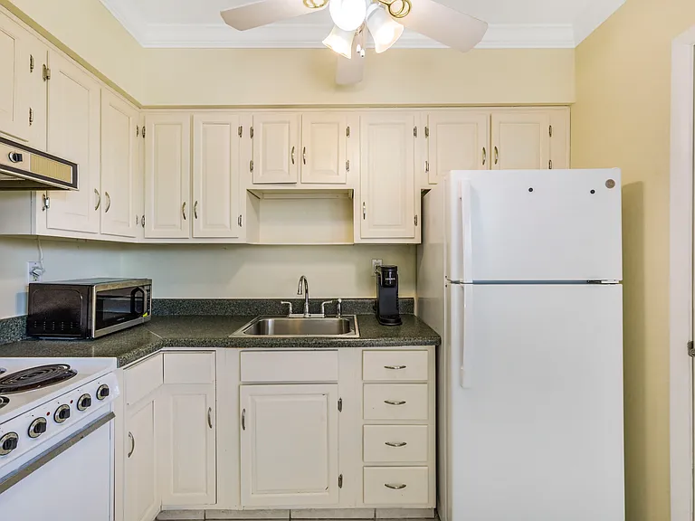 190 N Collier Blvd #S9 — Photo 7