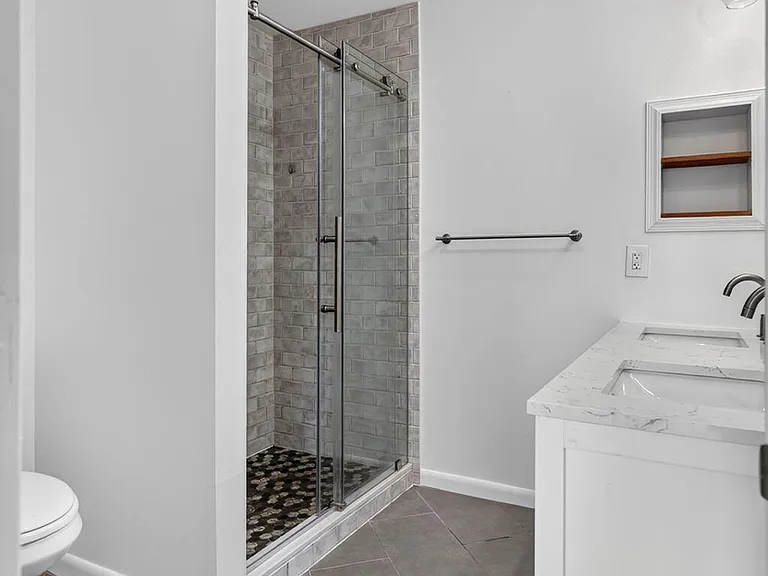 6254 Riverwalk Ln #5 — Photo 30