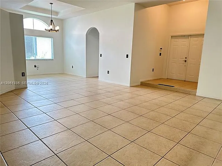 1721 SE 17th Ave #1721 — Photo 7