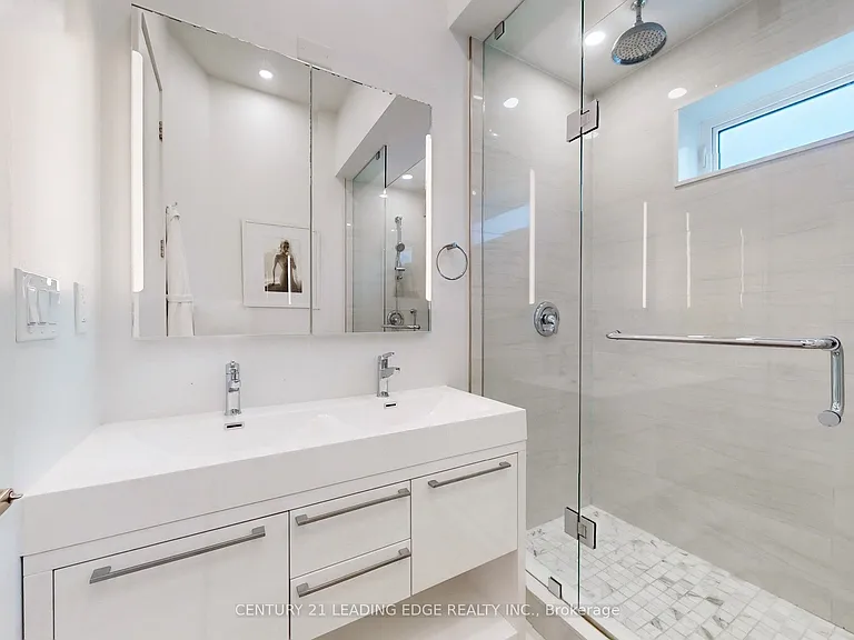 138 Budea Cres — Photo 18