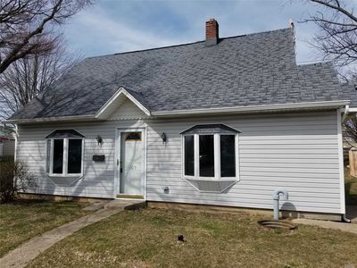 105 Balsam Ln, Levittown, NY, 11756