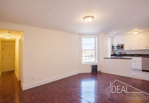 4th image of 225 Bainbridge St APT 3L