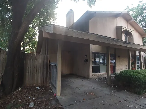 2620 Santa Barbara Dr, Grand Prairie, TX 75052