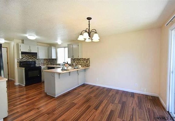 Kitchen and dining room