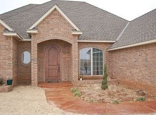 108 Cypress St NW, Piedmont, OK 73078