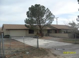 14211 Lakota Rd, Apple Valley, CA 92307
