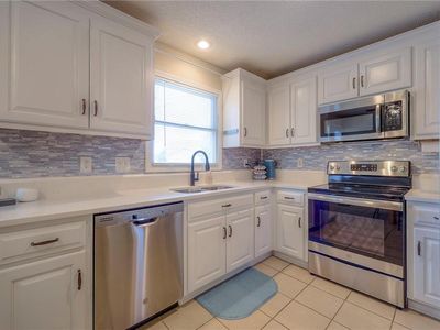 808 N Evergreen St, Gardner, KS, 66030