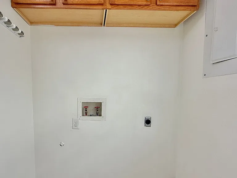 727 S Main St #107 — Photo 7