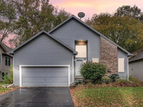 4707 Wildwood St, Eagan, MN 55122