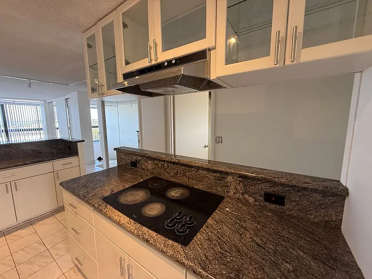 4300 Waialae Ave #A604 — Photo 9