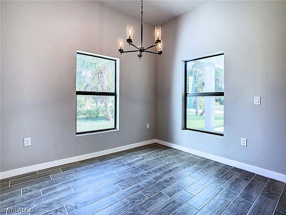3rd image of 915 NW 6th Pl