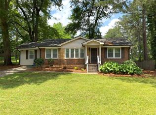 2228 Pinewood Dr, Decatur, GA 30032