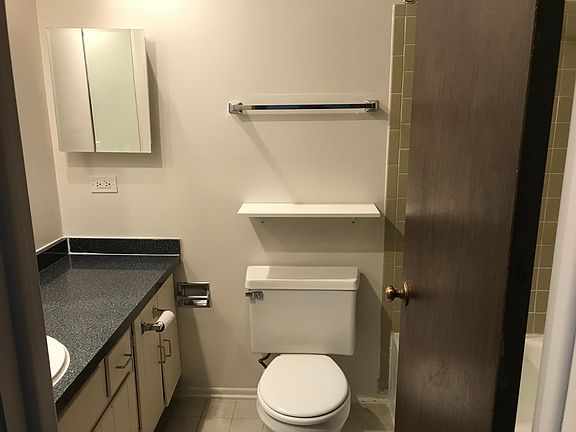 5th image of 2200 Cherry Ln APT 209
