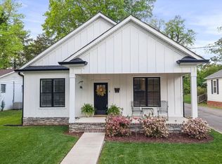 2111 Parker St NE, Cleveland, TN 37311