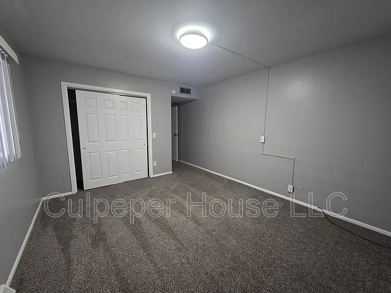 4102 Garden Estates Dr #4 — Photo 9