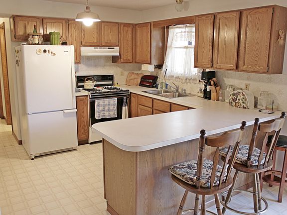 4th image of 2468 W Riverwood Dr