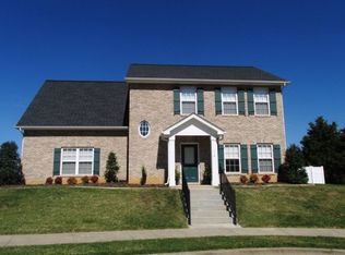 114 Azalea Rdg, Johnson City, TN 37601