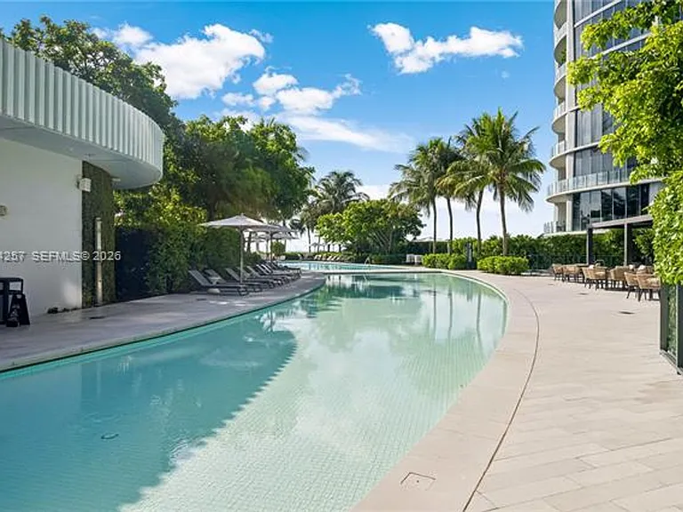 2831 S Bayshore Dr #CU-1701 — Photo 59