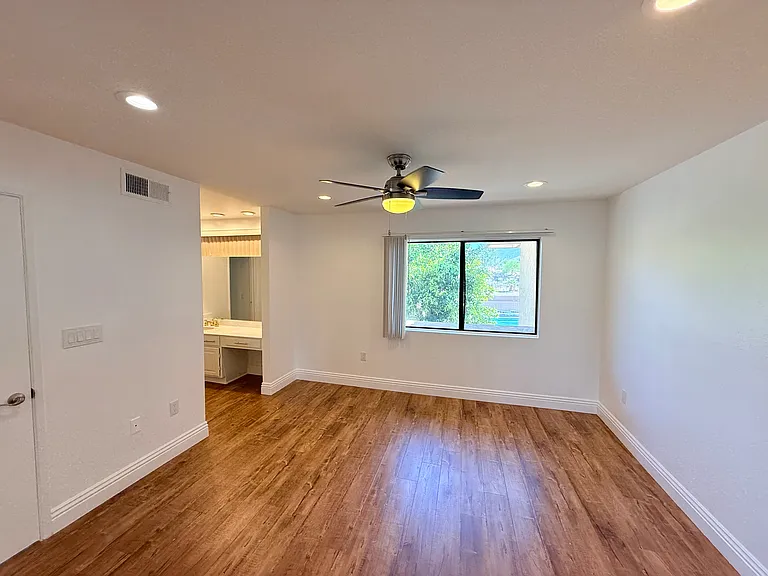 Canyon Villas — Photo 31