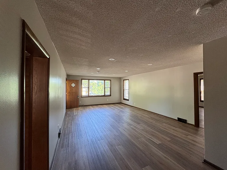 603 South St — Photo 4