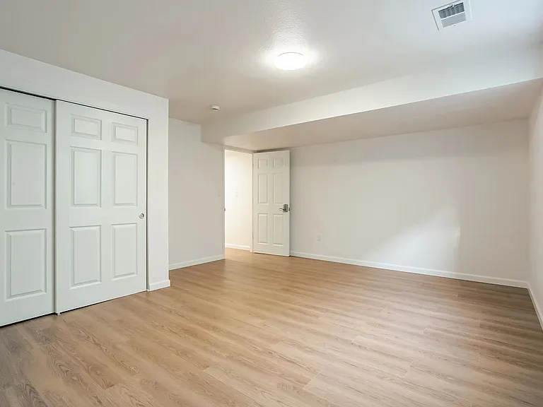 5178 N Netherland St — Photo 37