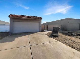 2109 N Villas Ln, Chandler, AZ 85224